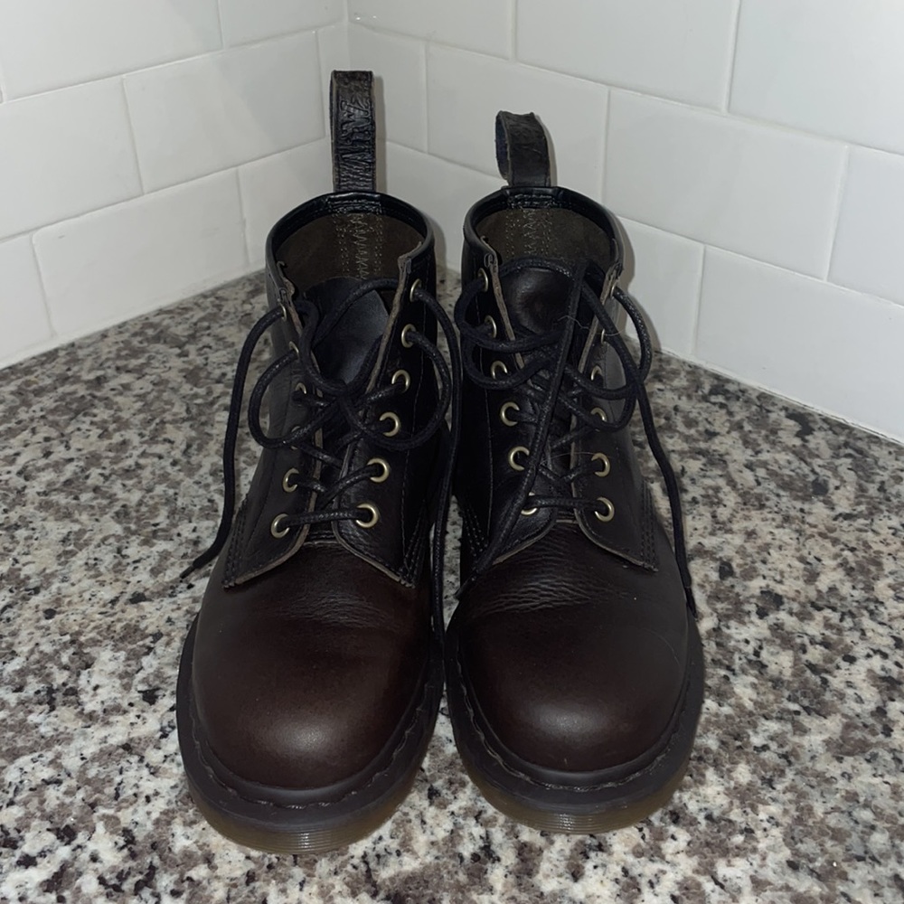 Dr. Martens 101 6 Eye Black-Brown Boots